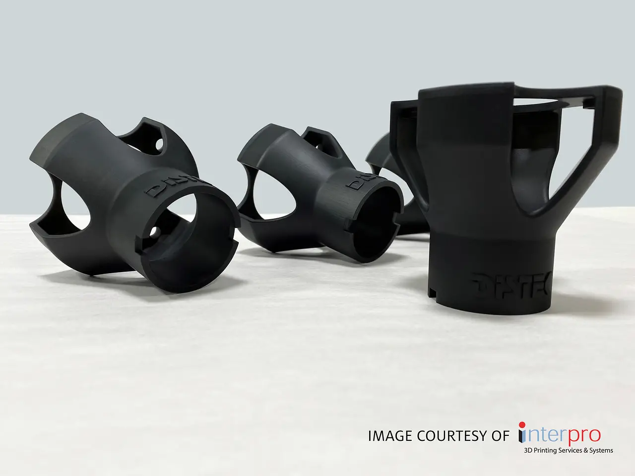 Adaptors for medical bio-reactor equipment printed with Loctite 3843 black.